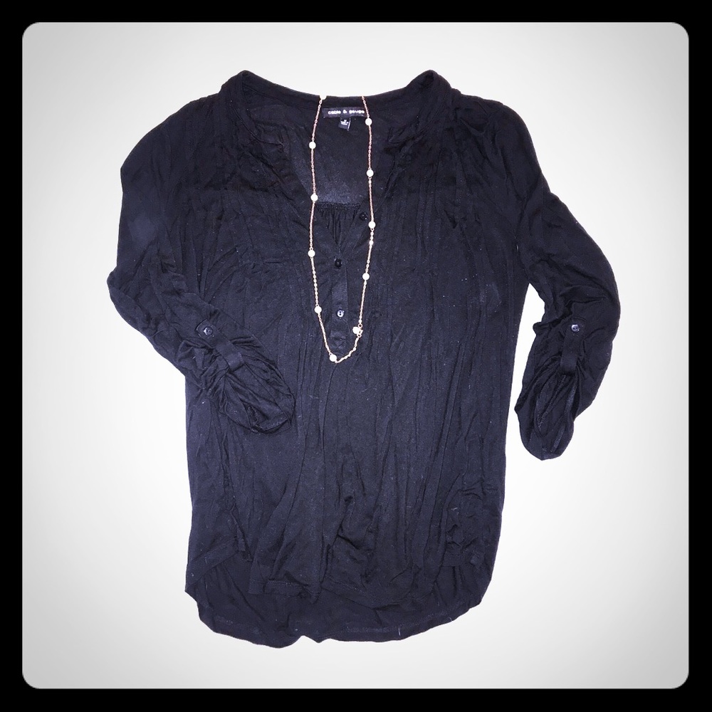 Black quarter sleeve